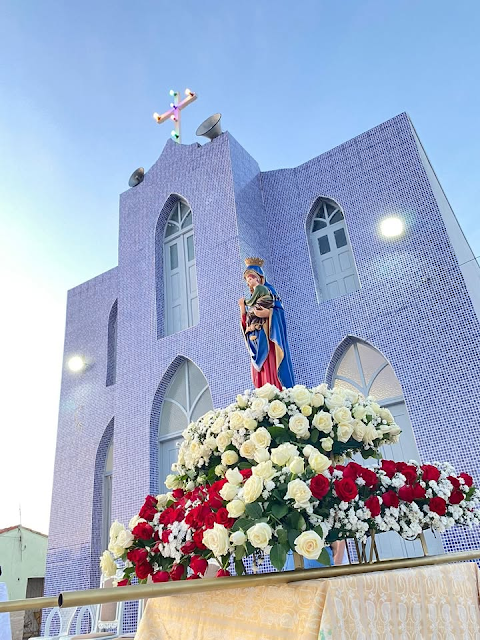 Fiéis católicos do município de Paraná-RN viverão momentos de oração e devoção durante a Festa da Padroeira. Veja a programação!