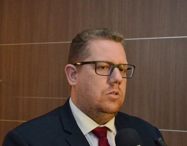 Secretário da Prefeitura de João Pessoa é alvo da PF sob suposto envolvimento com facção criminosa