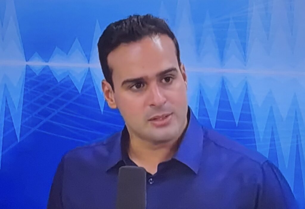 Lucas brinca com possível candidatura de João Azevêdo à Prefeitura de JP em 2028 e sugere slogan: “João vai cuidar de João”