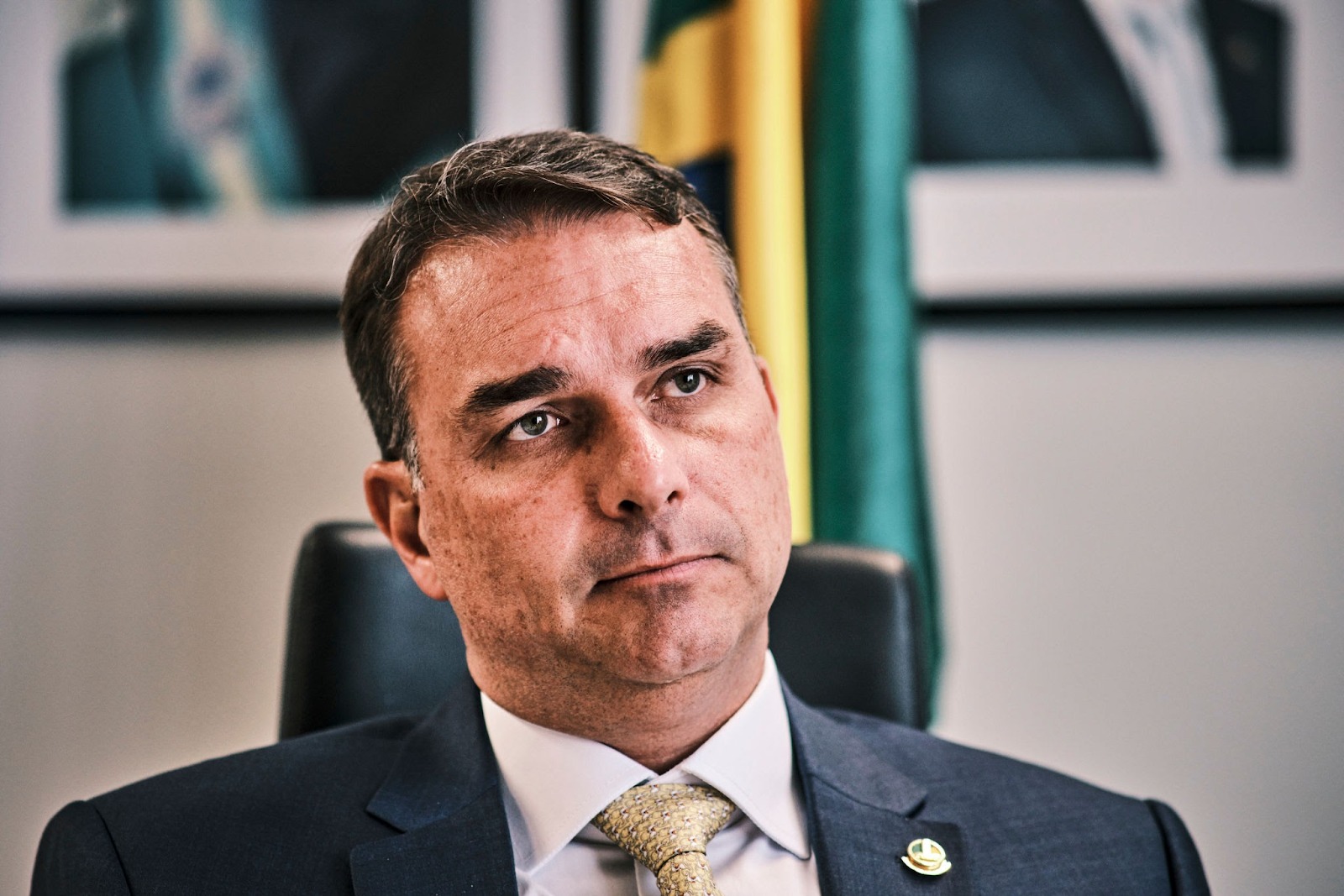 Direita decide votar a favor do fim da escala 6x1