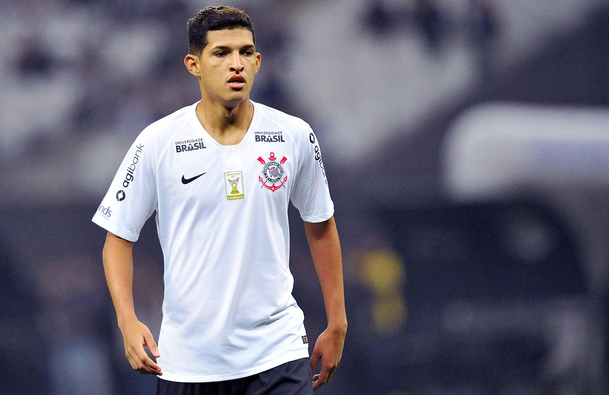 Emprestado pelo Corinthians, Matheus Matias chega a time da Série A