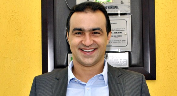 O vice de Leonardo Rêgo
