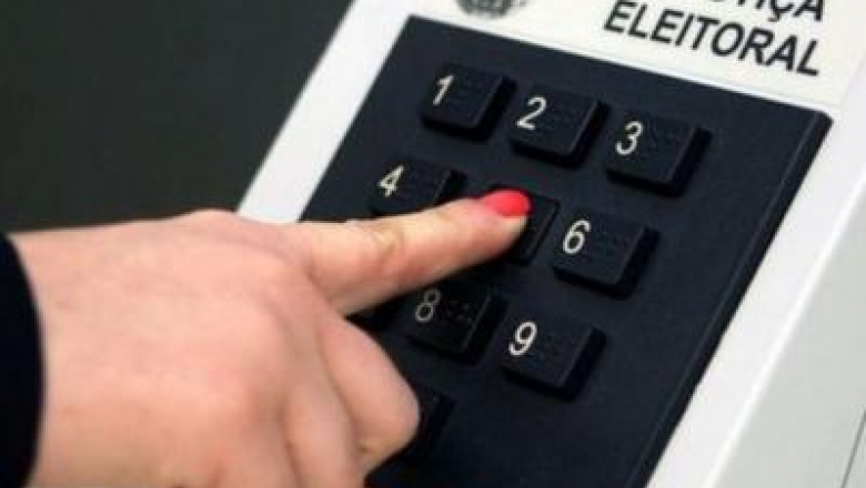 Professora Neidinha tem candidatura indeferida em Cajazeiras, e candidato a vereador é barrado por ser analfabeto