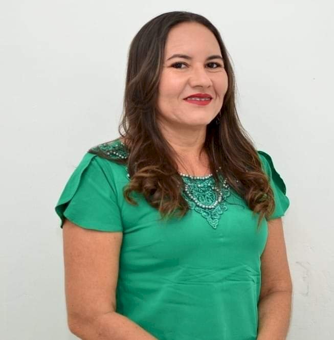 Esposa do candidato a prefeito Fábio Araújo ocupava cargos na prefeitura de Água Nova desde de 2011 iniciando ainda na gestão de Iliene Carvalho