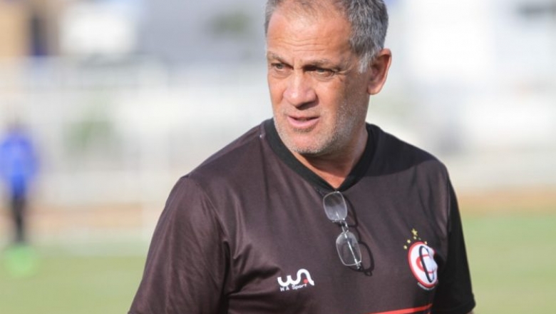 Atlético de Cajazeiras anuncia saída de Celso Teixeira e radialista crava nome de Oliveira Canindé