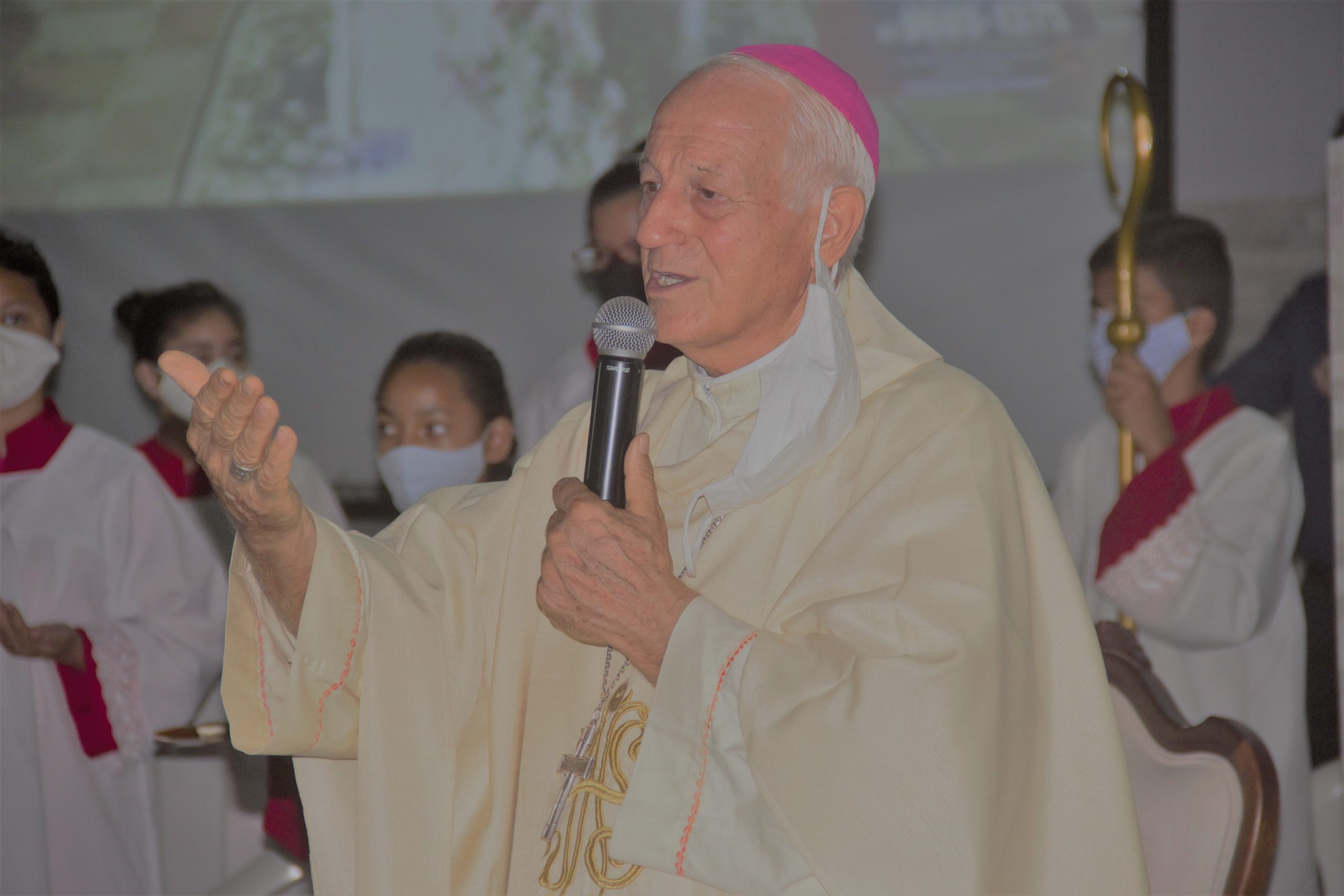 Dom Mariano anuncia mais um sacerdote para paróquia de Luis Gomes/RN
