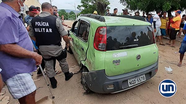 Polícia persegue acusado e recupera carro roubado em Uiraúna