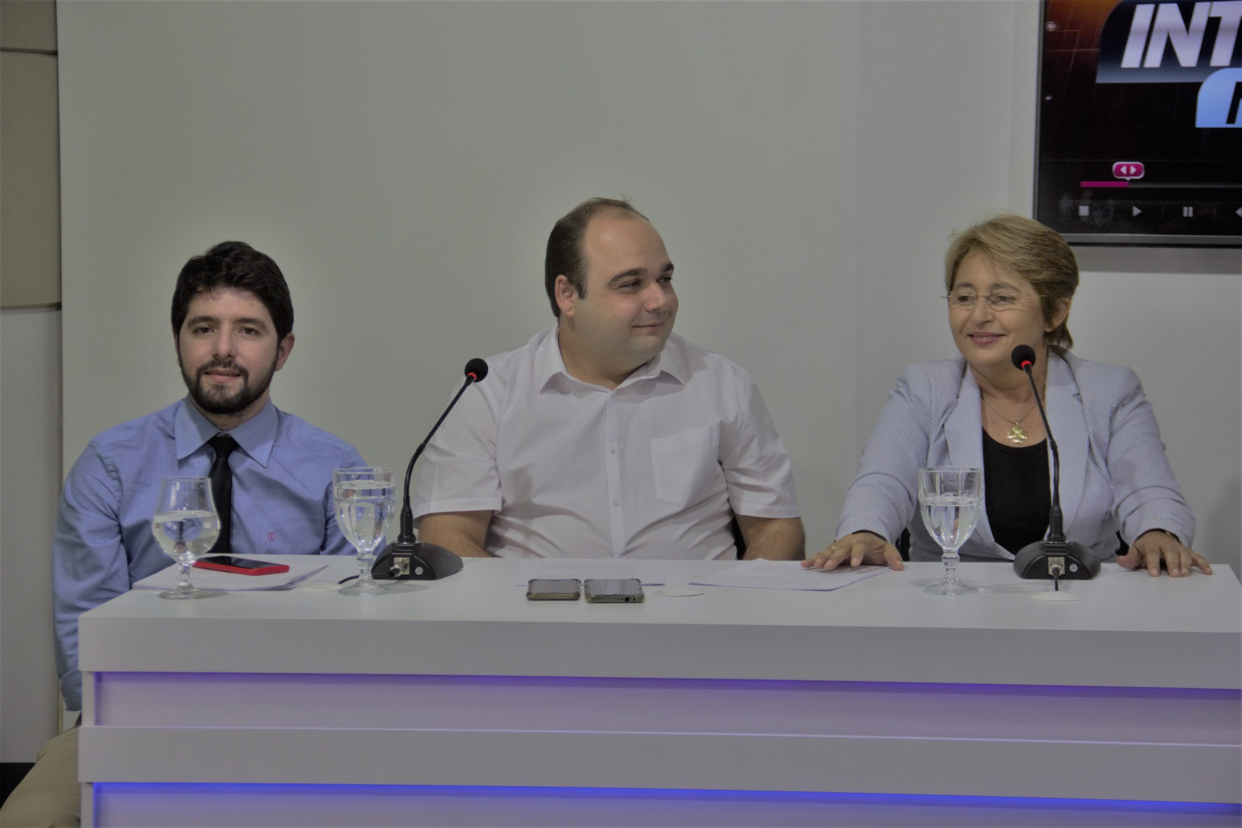 Leninha Romão presta entrevista na tv interativa e anuncia secretariado