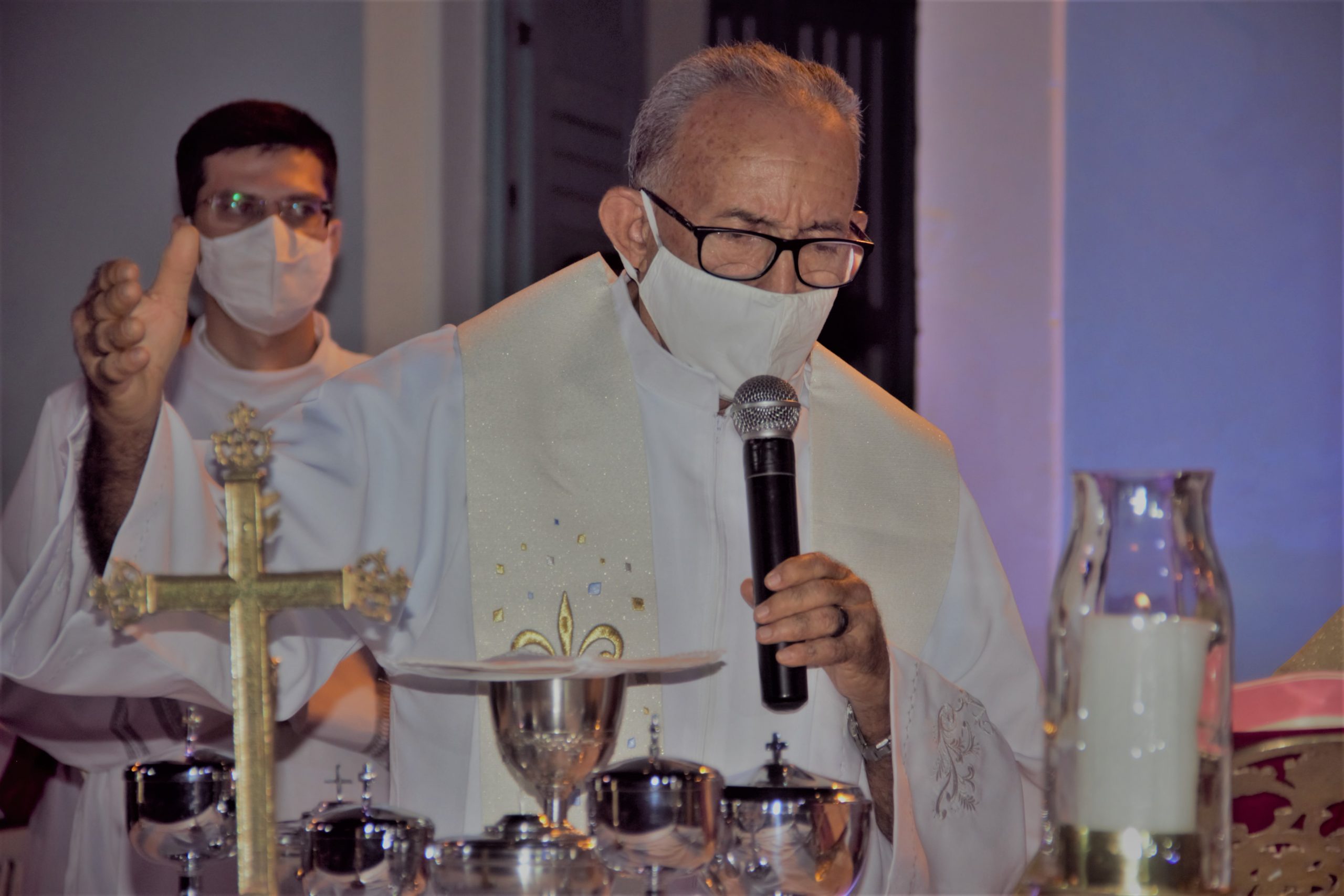 Veja vídeo: Padre Cleides agradece a participação de fieis e devotos nas festividades da Sagrada Família
