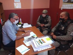Prefeito Itamar se reúne com representantes da PM e pede intensificação na segurança pública do município de Poço Dantas
