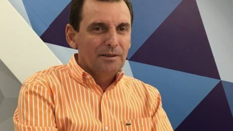 Prefeito de Cajazeiras convida seu colega Chico Mendes para se filiar ao Partido Progressistas para concorrer uma vaga na Câmara Federal. OUÇA