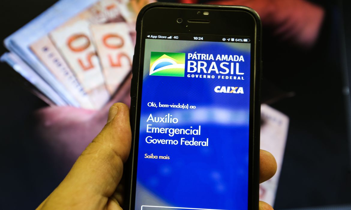 Senado aprova em 2º turno PEC que permite volta do auxílio emergencial