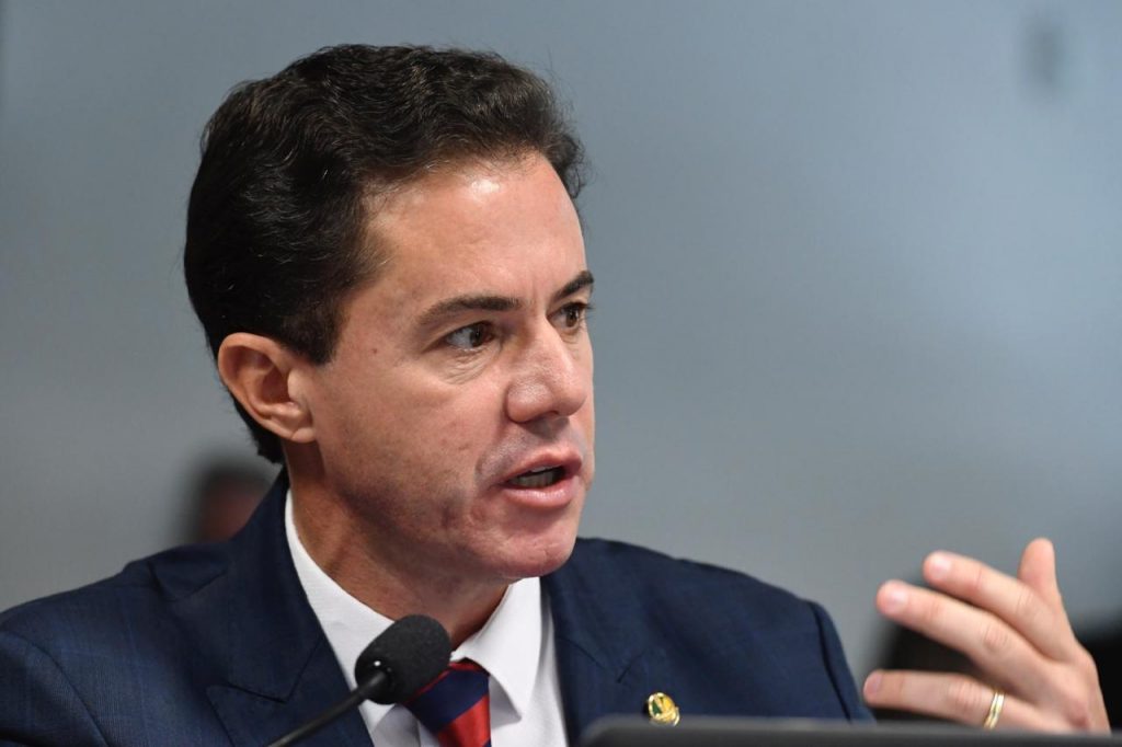 Por decisão unânime, Veneziano assume presidência do MDB na Paraíba