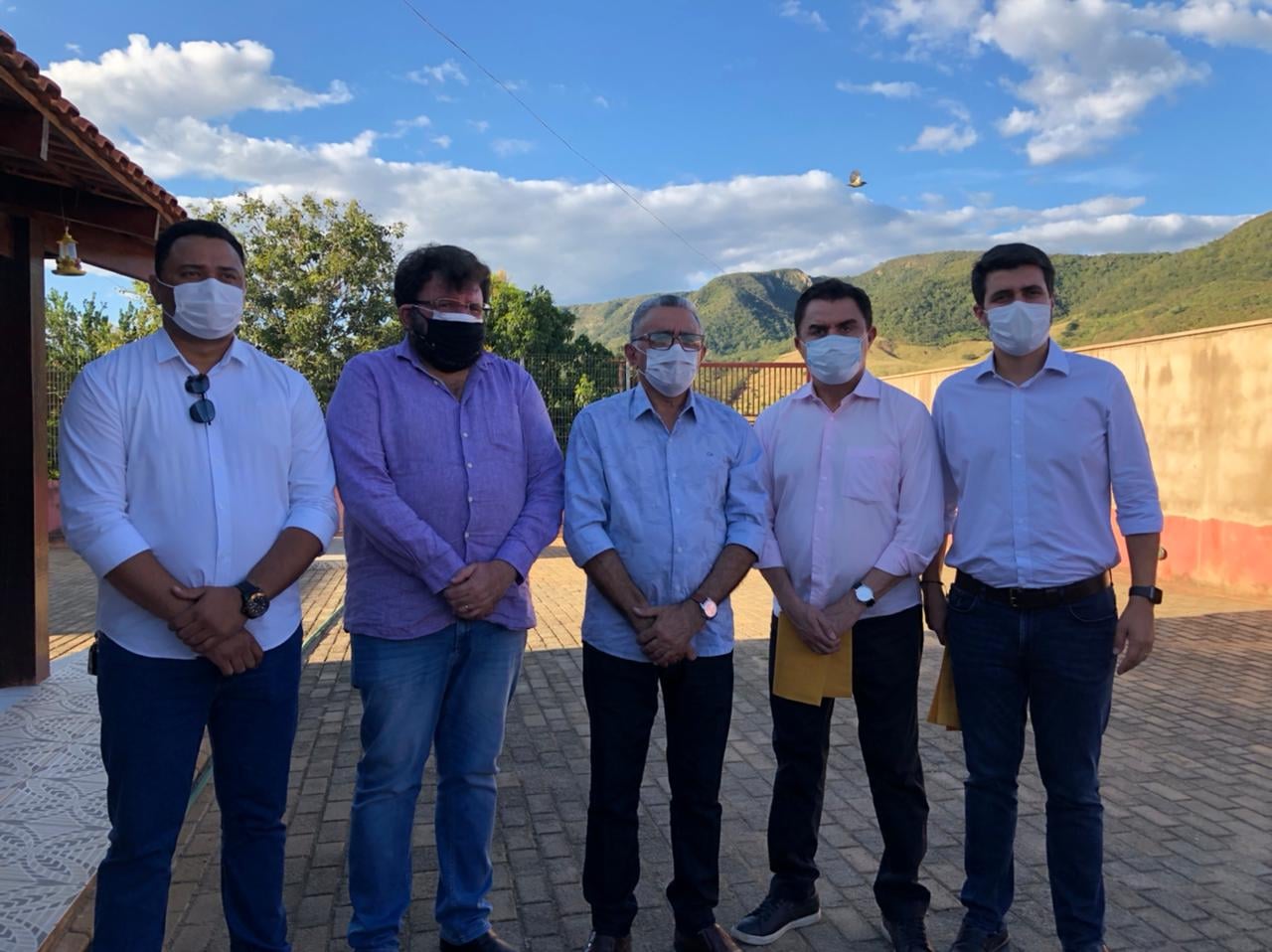 Prefeito Itamar Moreira recebe visita dos Deputados Wilson  Santiago, Wilson Filho e do Secretário de Educação do Estado Cláudio Furtado