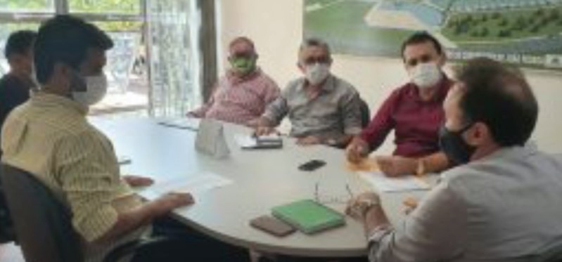 Itamar Moreira visita a Secretaria de Recursos Hídricos e reivindica a perfuração de Poços Artesiano para Poço Dantas