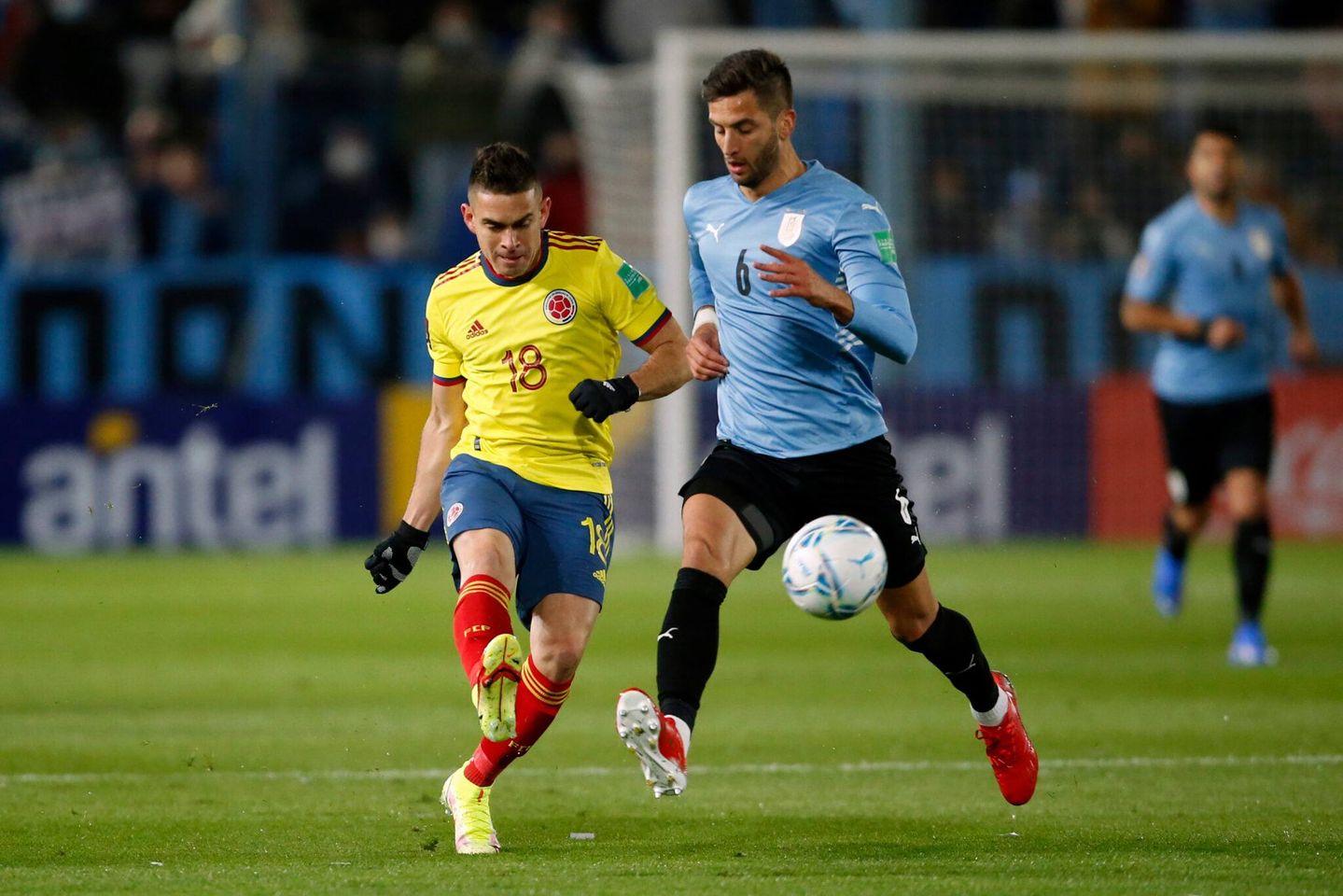 Uruguai domina, tem gol anulado e só empata com a Colômbia pelas Eliminatórias