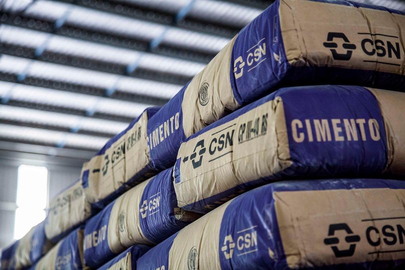 Indústria de cimento recebe licenças para ser instalada