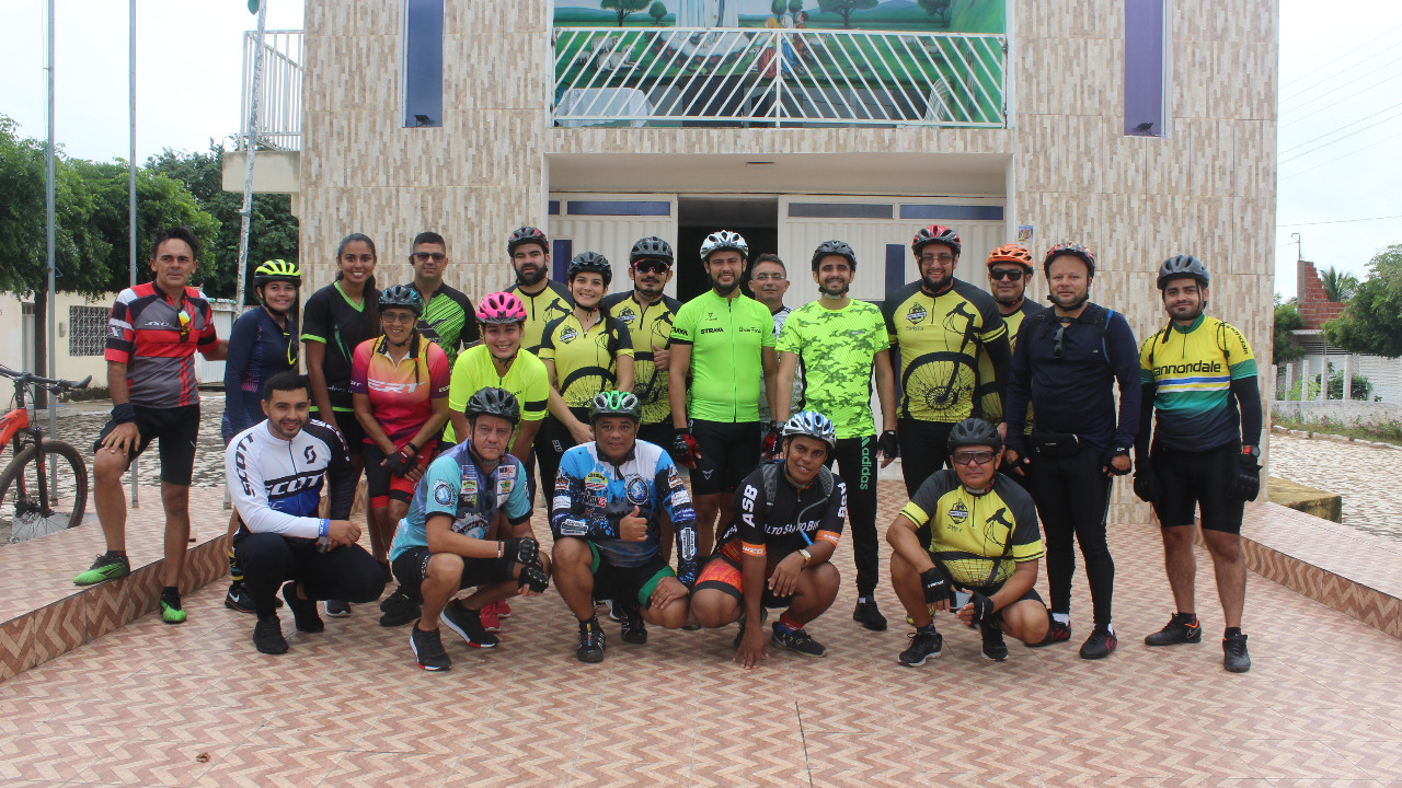 CICLISTAS PARTICIPAM DE PASSEIO FESTEJANDO PADROEIRA DE MAJOR SALES