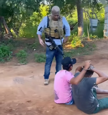 A Delegacia de Repressão ao Crime Organizado (DRACO) conseguiu prender nesta quinta-feira (09), um homem que estava foragido há dois anos.