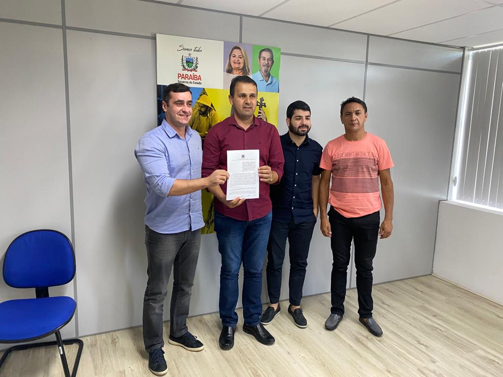 Prefeito Aldo Andrade assina convênio para construção de mais uma obra no Distrito de Antonio Paulo