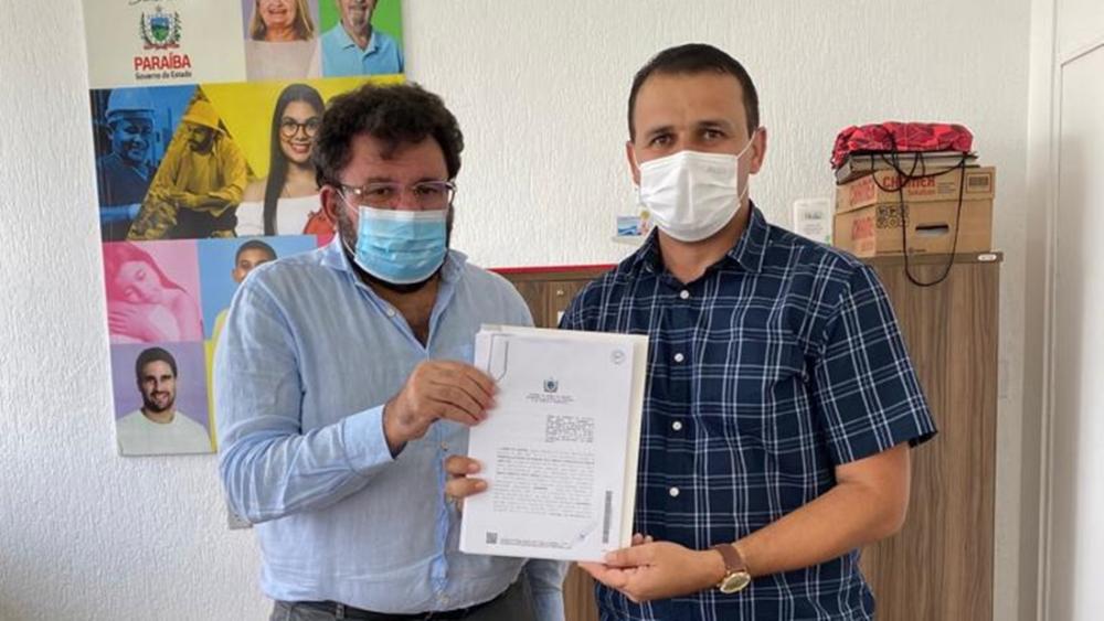 Prefeito Aldo Andrade assina convênio para construção de Ginásio na Zona Rural de Bernardino Batista
