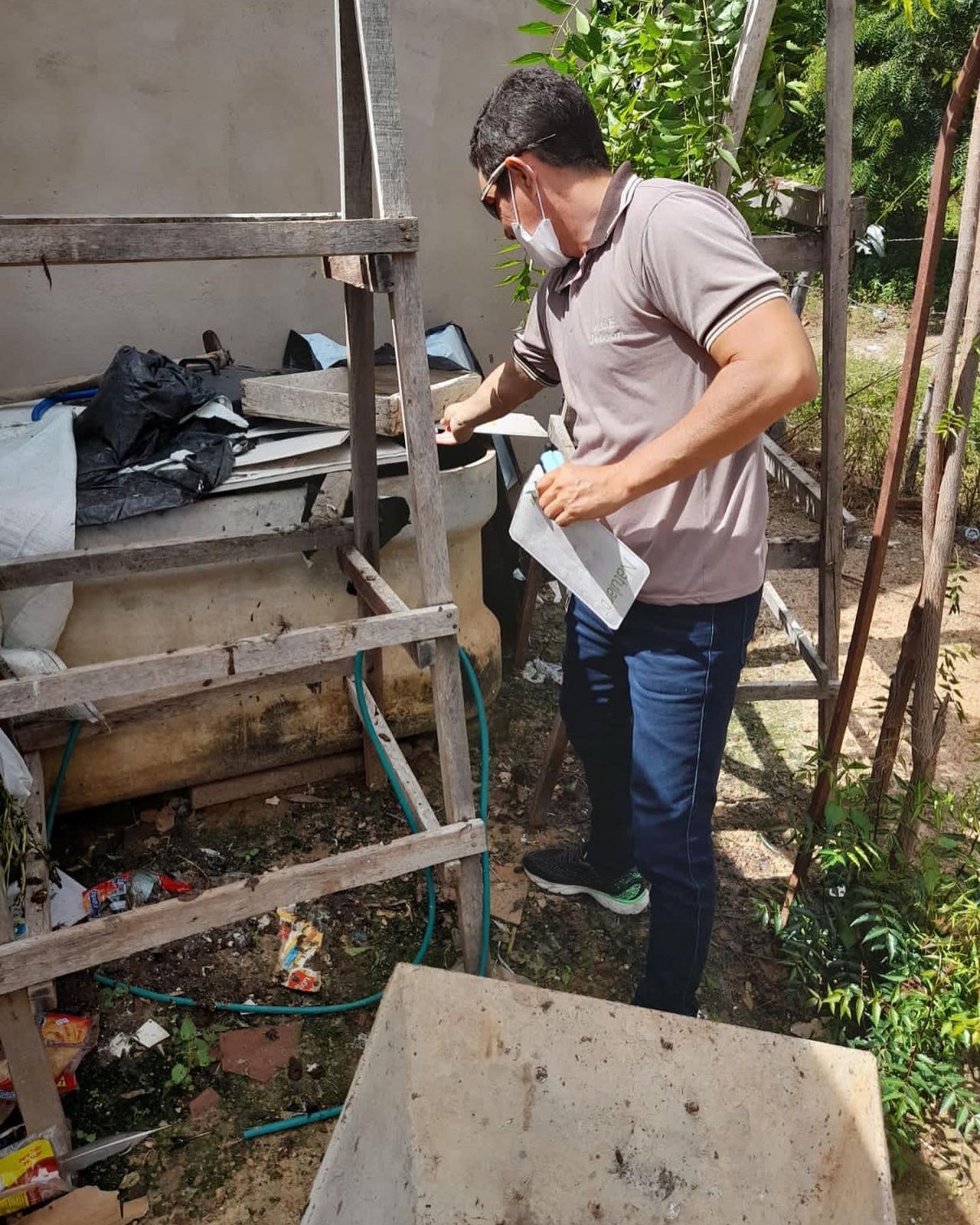 Prefeitura de Santa Helena informa a população sobre as medidas em relação ao combate e conscientização das doenças transmitidas pelo mosquito Aedes Aegypti