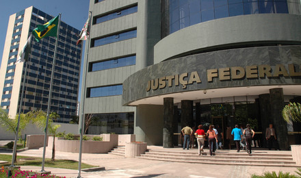 Ex-prefeito de Poço Dantas é condenado a 03 (três) anos e 04 (quatro) meses de reclusão por desviar quase R$ 200.000,00 (duzentos mil reais) da prefeitura