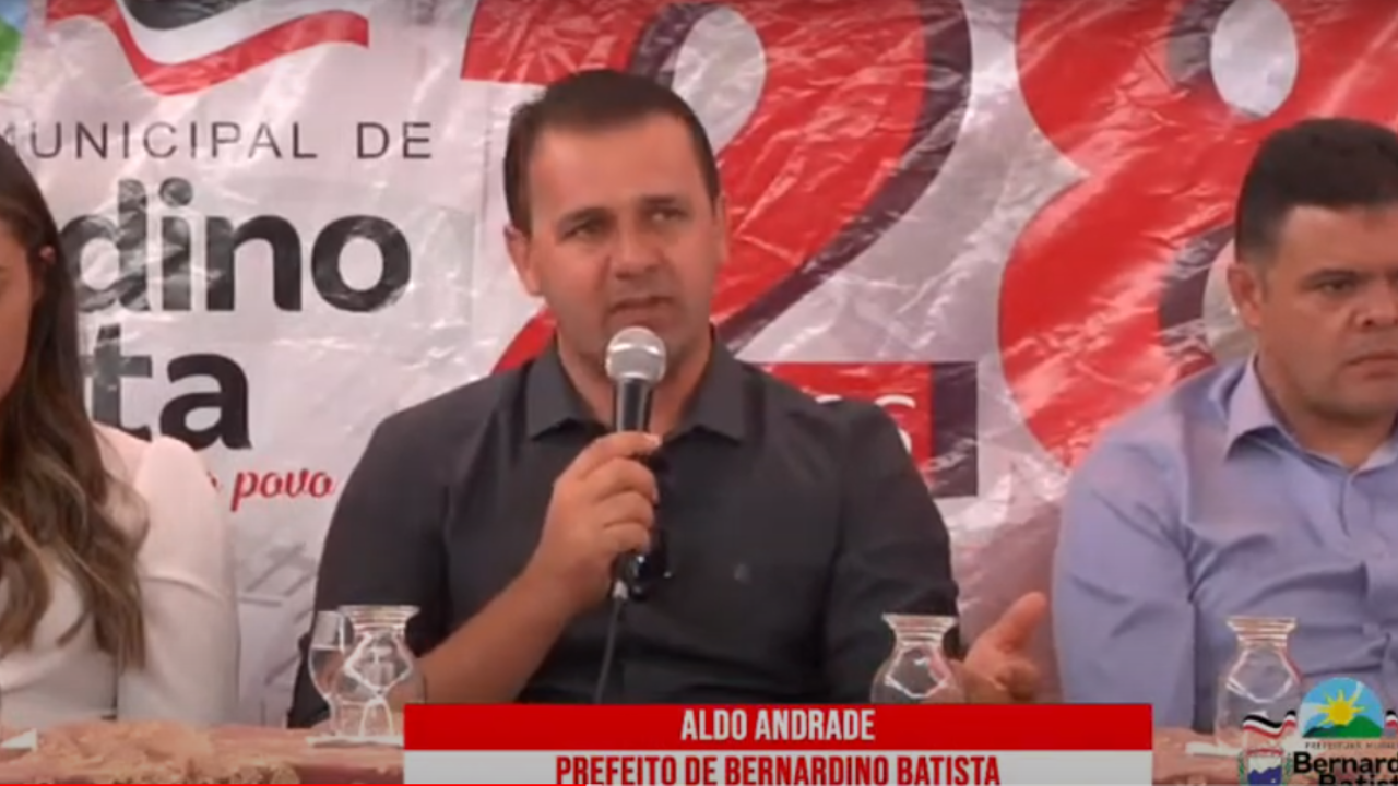 Prefeito Aldo Andrade participa de entrevista coletiva e almoço com a imprensa em Bernardino Batista￼