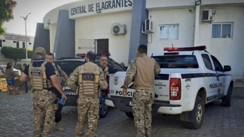 Operação “Shouth Whig” prende 7 pessoas e apreende armas, em Cajazeiras