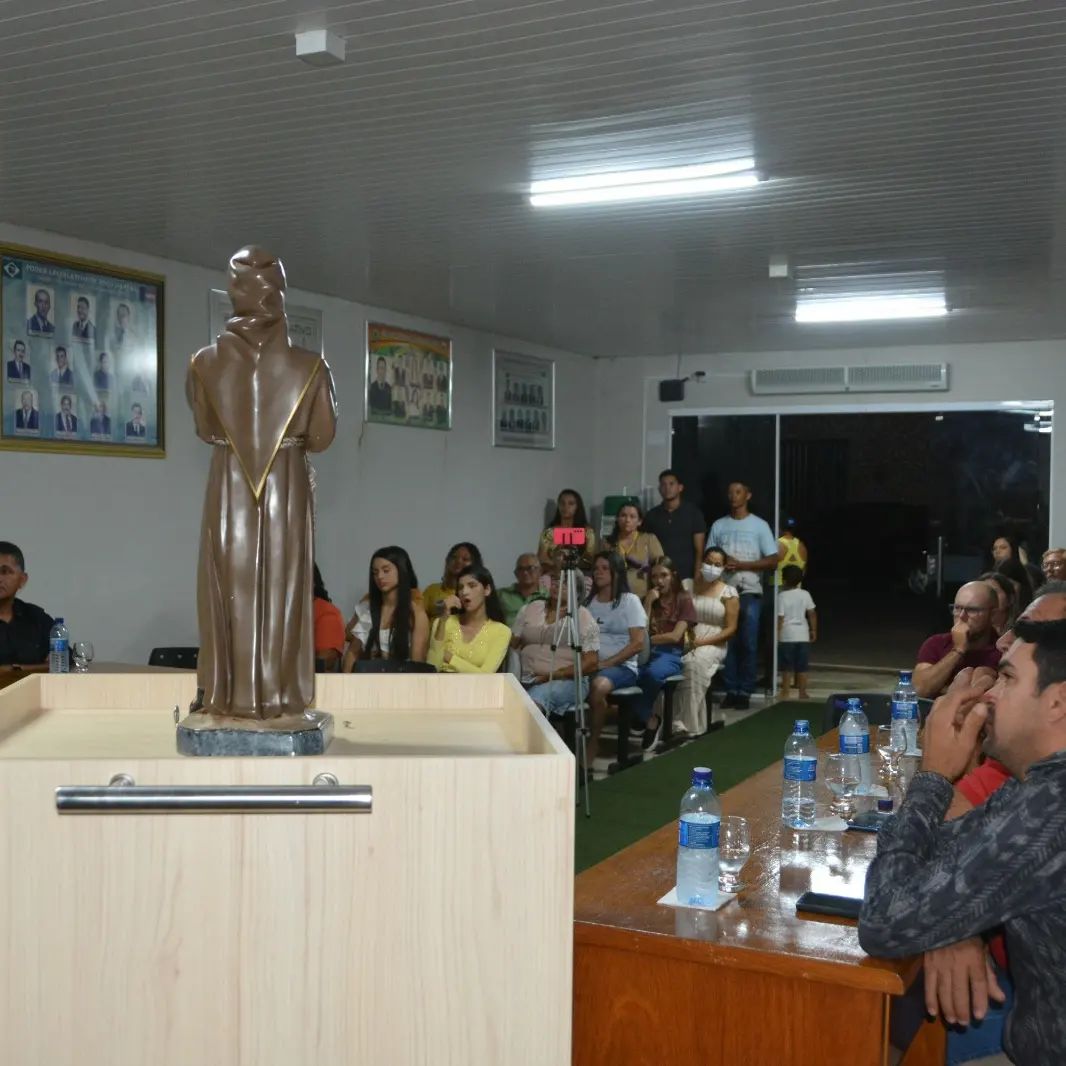 Câmara de Poço Dantas recebe grande público e autoridades em sessão especial com o padroeiro local
