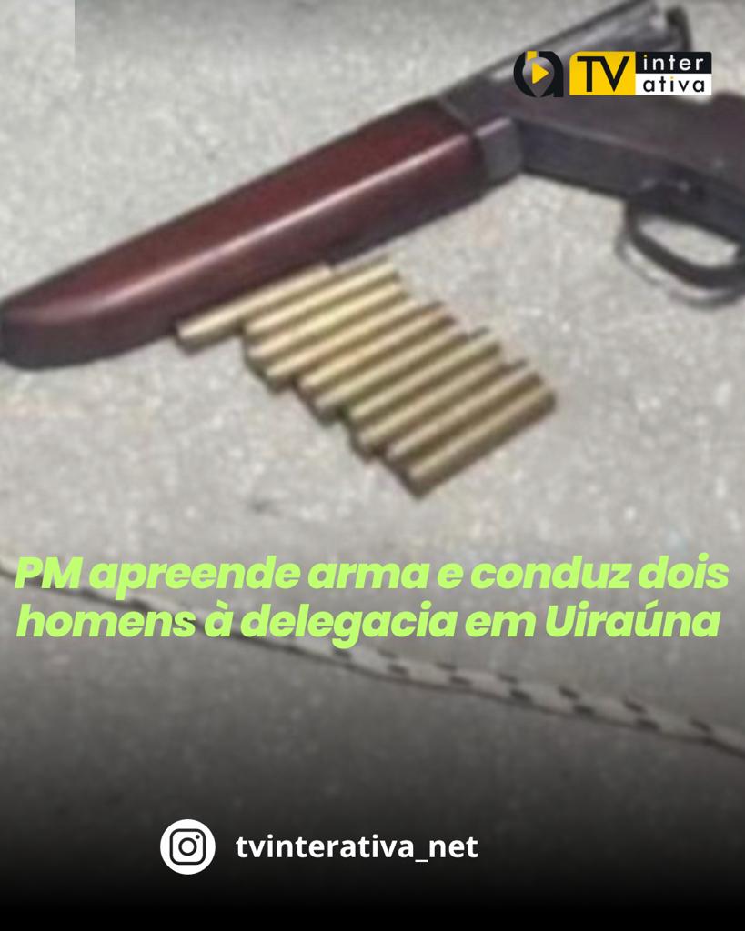 PM apreende arma e conduz dois homens à delegacia em Uiraúna