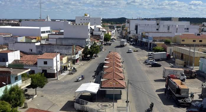 Câmeras serão implantadas e Uiraúna terá sistema de monitoramento para combate à criminalidade