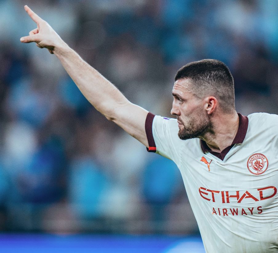 Manchester City vence Urawa Reds sem dificuldades  e vai enfrentar o Fluminense na final do Mundial de Clubes