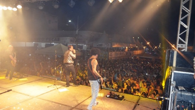 Biquini Cavadão volta a se apresentar no carnaval da Cajazeiras ao lado de Solange Almeida e Kiko Chicabana