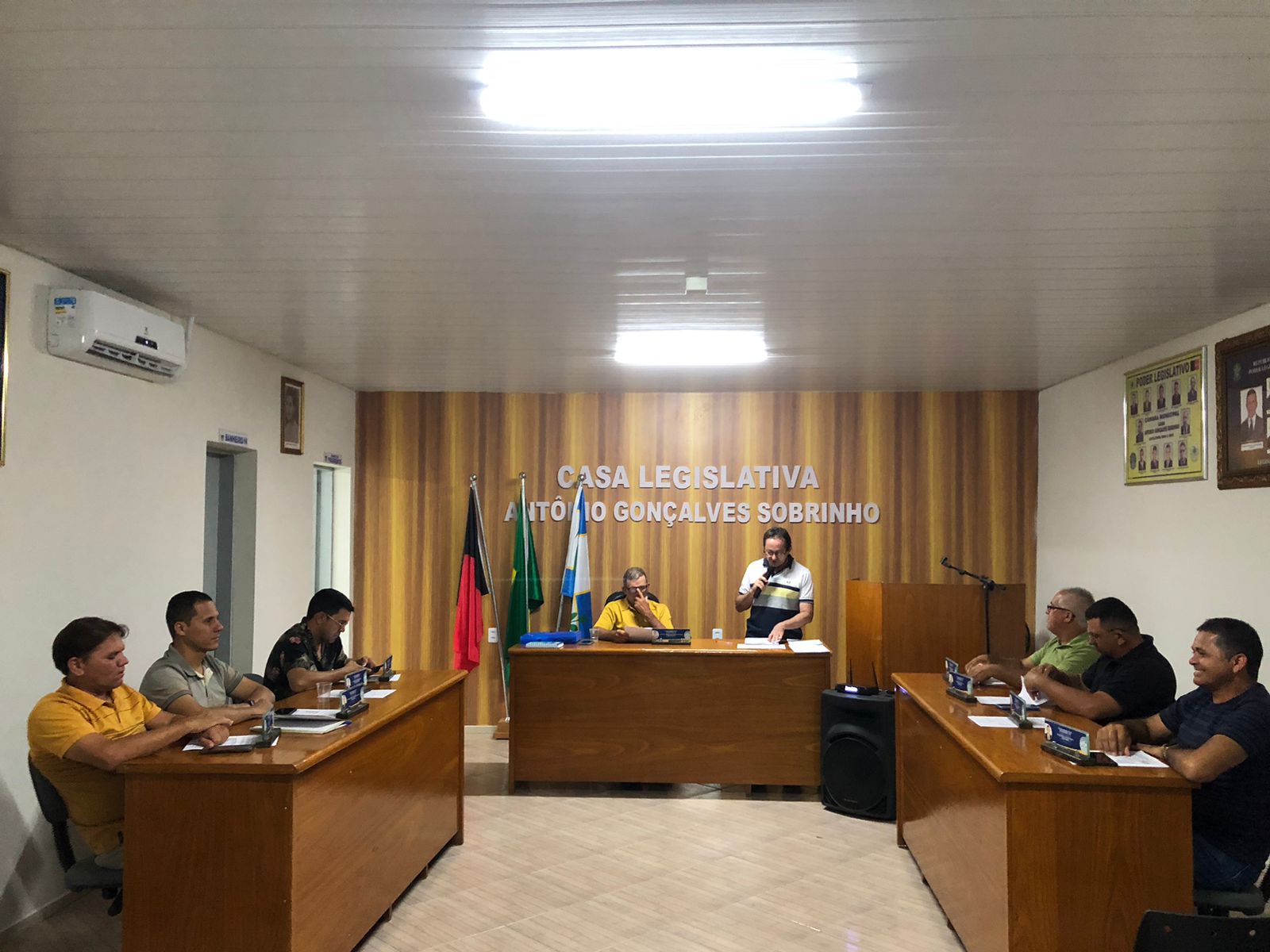 Vereadores de Poço Dantas aprovam vários projetos e presidente anuncia pagamento da 2ª parcela do 13⁰