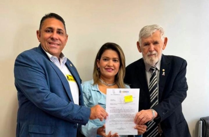 Prefeito João Neto visita deputado federal e busca investimentos para projeto de castrações de animais em Aparecida