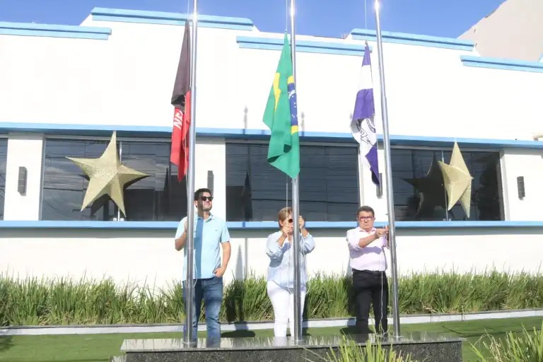 Solenidade cívica finaliza festividades dos 71 anos de emancipação política de Uiraúna