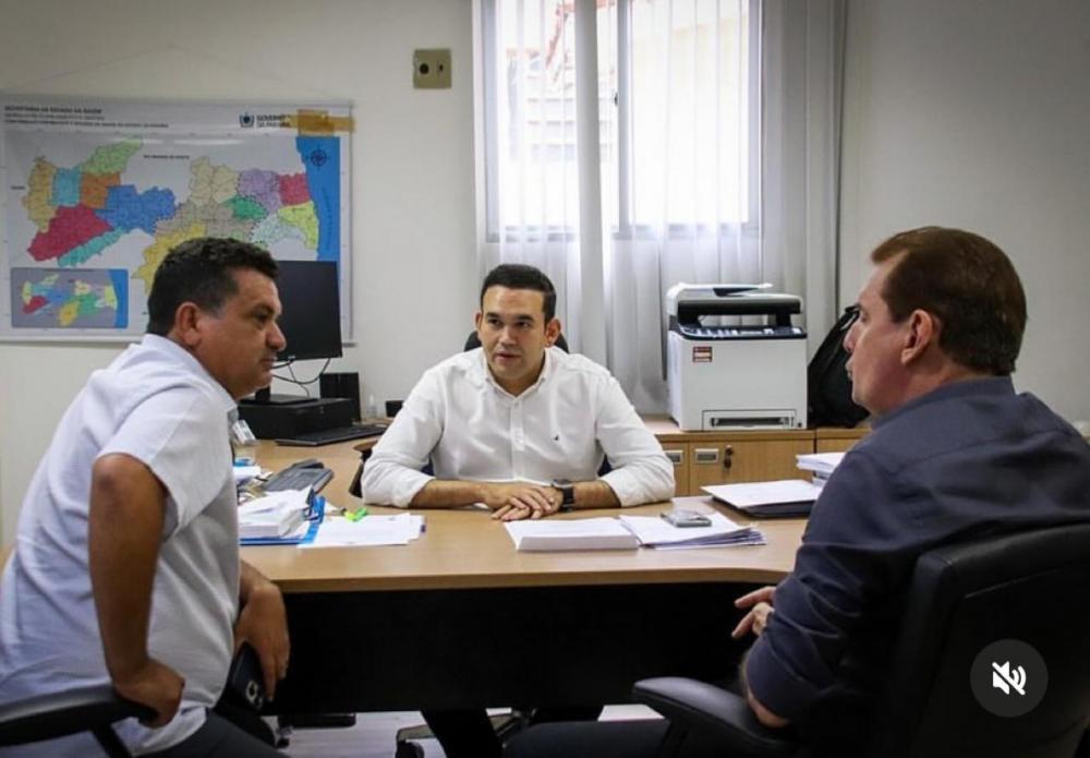 Prefeito Luiz Claudino cumprem agenda em secretarias e órgãos do governo do estado