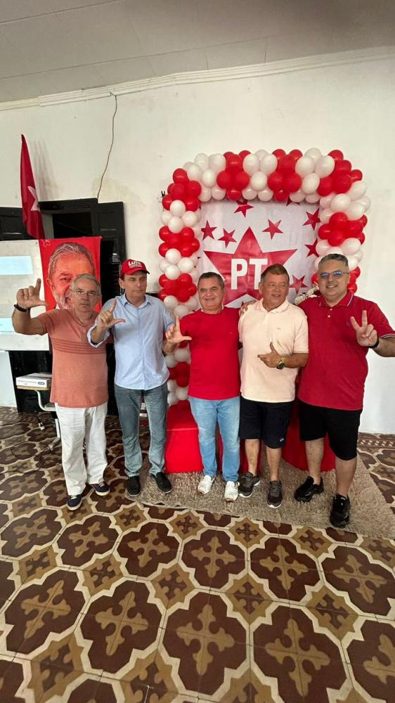 Dr. Pablo Leitão, defensor bolsonarista, é registrado em evento do PT em Cajazeiras