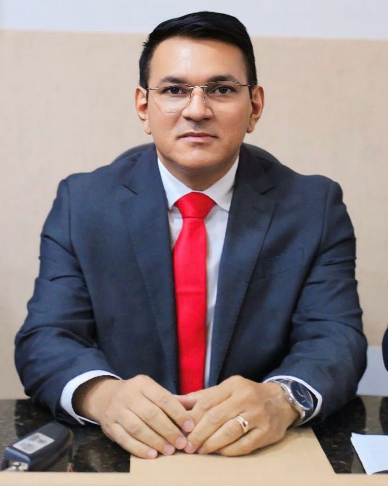 Dr Aurivones toma posse mais uma vez como vereador em Marcelino Vieira
