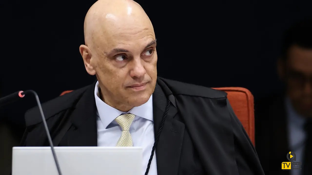 Moraes nega permissão para Bolsonaro ir à posse de Trump nos EUA