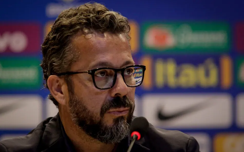 Santos contrata Cléber Xavier, ex-auxiliar de Tite na Seleção