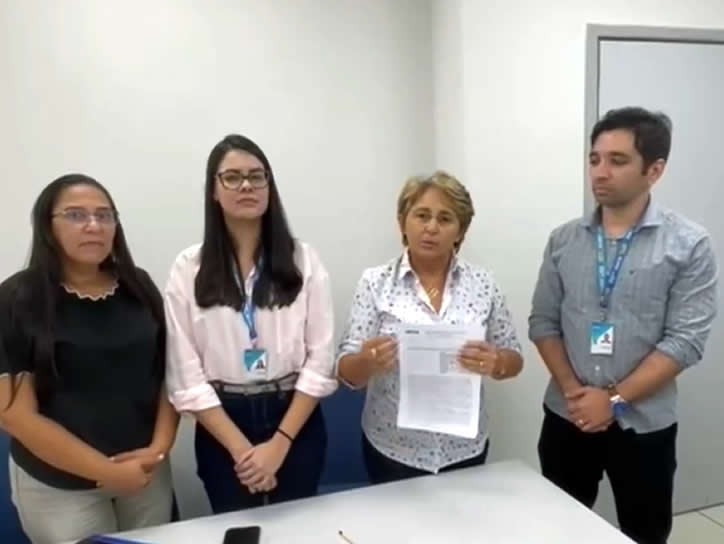 Uiraúna avança na Habitação: Prefeita Leninha Romão assina contrato para Construção de 25 casas populares