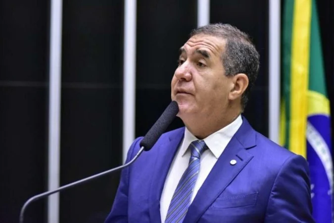 Câmara aprova reajuste salarial e reestruturação de carreiras do Executivo