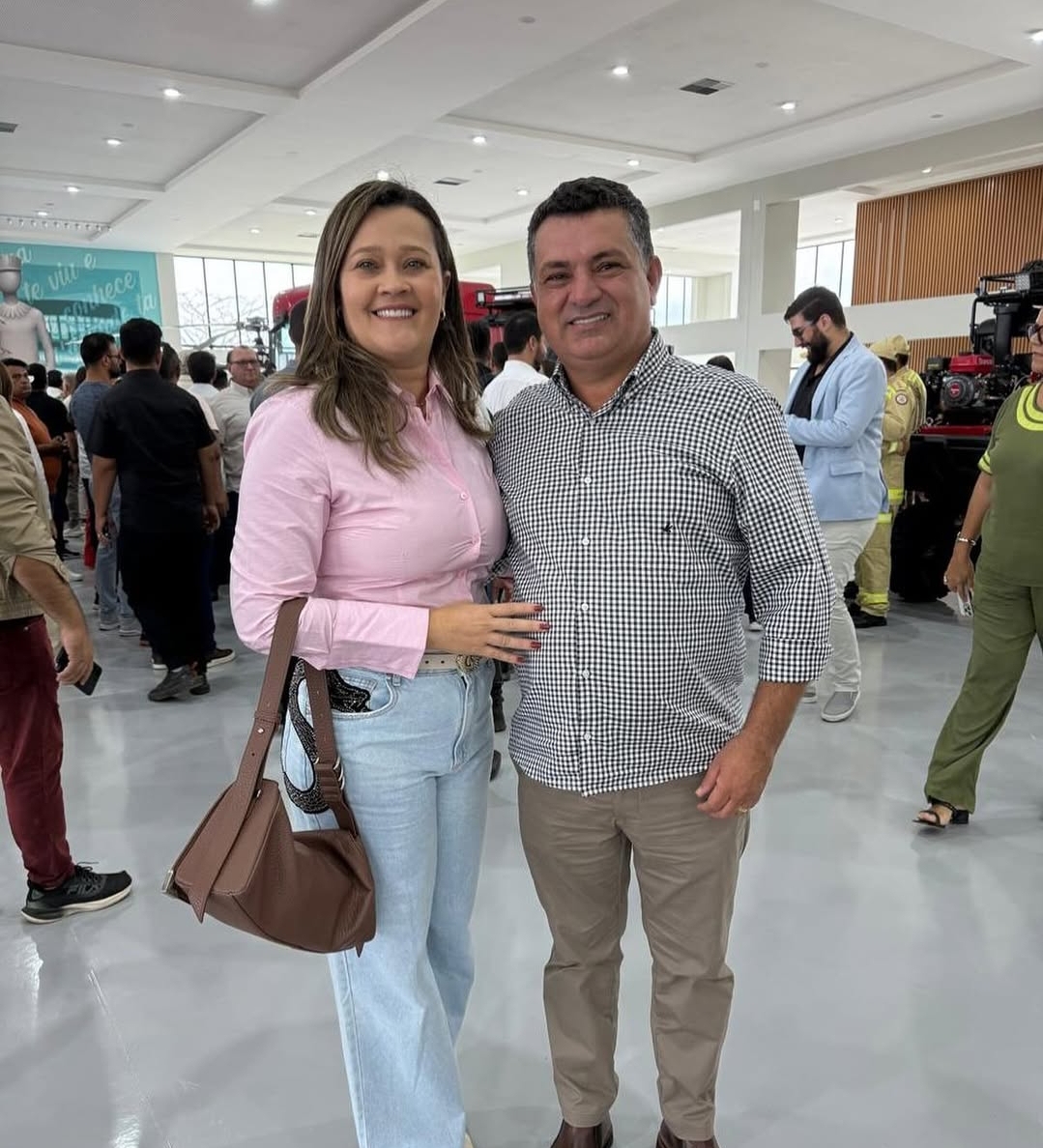 Larucia Sá participa da inauguração do Centro de Convenções de Campina Grande ao lado de João Azevêdo e Luís Claudino