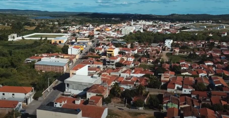Tenente Ananias: Vereadores de oposição são barrados em pedidos de transparência e em projetos