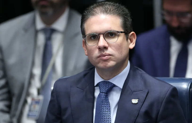 Governistas avaliam que Hugo ficará “isolado” se pautar anistia