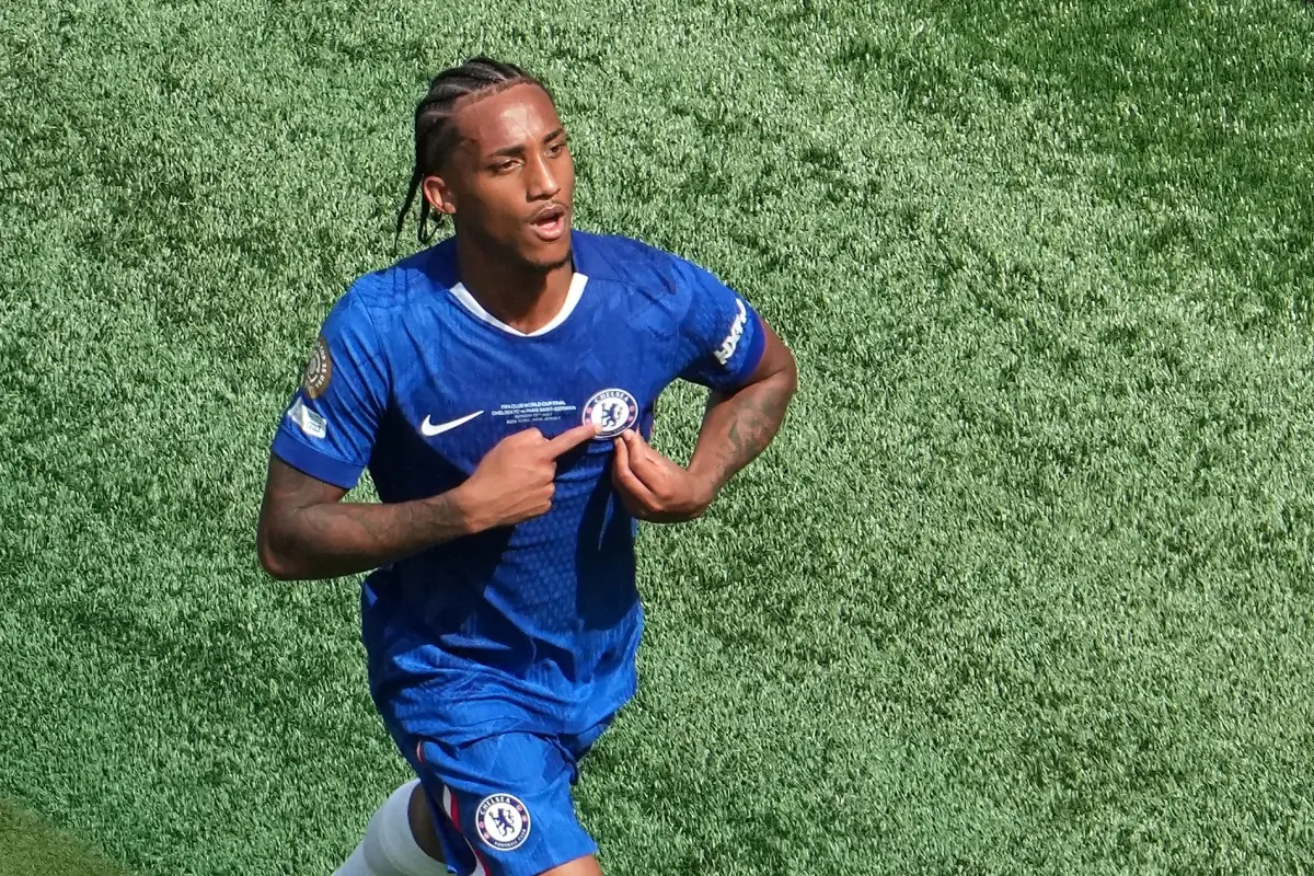 João Pedro cita “sonho realizado” com título mundial pelo Chelsea