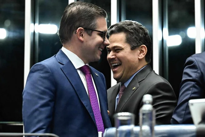 Congresso quer intermediar negociação do tarifaço