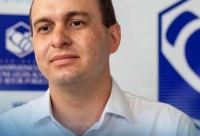Triunfo tem R$ 700 mil bloqueados e prefeito denuncia “herança maldita” de ex-gestores